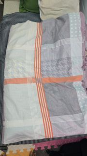 Quilt 150x200 cm well used-pick up ho man tin mtr station