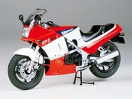 徵求 TAMIYA 1/12 Kawasaki GPZ400R 不要的零件