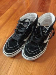 Vans - Black Sneakers