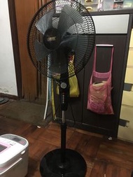 紅雙喜16寸座地風扇二手已經清洗內外4度風速一切正常九成新西貢區取