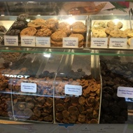 Fresh from oven Cookies Famous Amos