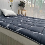 7p thin topper in FEATHER color softens mattresses of all sizes 1mx2m, 1m2x2m, 1m4x2m, 1m6x2m, 1m8x2
