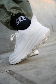 HOKA ONE ONE® Clifton 9