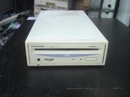 露天二手3C大賣場 Pioneer 先鋒 SCSI 50pin 外接式DVD光碟機 沒附線材 品號 3001  B籃子