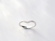 V型線戒 / 鑽石戒指 / 鑽戒 / 鉑金 / 白金 | 婚戒系列