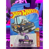 Hotwheels Tooned 83 Chevy Silverado Regular