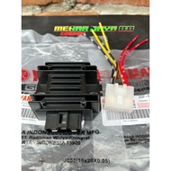 Regulator Rectifier + socket 4B4-H1960-01 Yamaha N-max 155