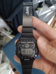 BAPE 數碼錶