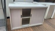 鐵捲門櫃 高身捲門鐵櫃 矮身捲門儲物櫃 立式檔案櫃 辦公室收納鐵櫃 捲門防塵雜物櫃 加厚鐵質耐用儲物櫃 二手辦公鐵櫃 白色【立方傢俬】專營買賣二手辦公室傢俬 香港全域服務