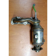 PERODUA ALZA MYVI OLD MODEL MYVI ICON EXHAUST MANIFOLD WITH OXYGEN SENSOR ORIGINAL READY STOCK