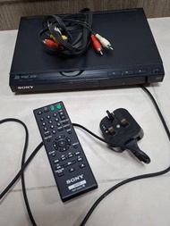 Sony，DVP-SR120，DvD播放器/ DvD 機，新舊如圖，三腳插頭，搖控，清屋環保價：$169，港鐵站交收Sony DVP-SR120 DVD player/DVD player, cond