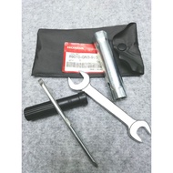 HONDA EX5 TOOL BOX SET 100% ORI 89010-GN5-910
