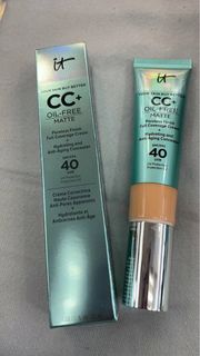 IT Cosmetics 小綠管遮瑕CC霜！#Light Medium #Fair Light