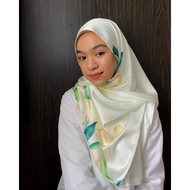 (SHAWL RAYA 2022) SHAWL SATIN SILK TUDUNG SHAWL SATIN SILK TUDUNG RAYA 2022 BAJU RAYA 2022 OOTD SHAW