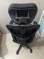 電腦椅Ergonomic Mesh Office Chair with Headrest