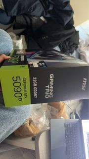 Msi trio 5090d
