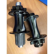 Specialized Sealed bearing Enduro hubset boost front 15*110mm Rear 12*148mm 32hole  used only less t