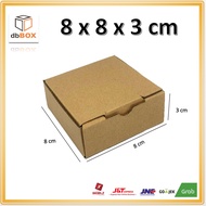 Cardboard Size 8x8x3 ....Die Cut cake box, snack - accessories - etc. pizza box model