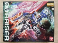Bandai MG 1/100 00 Raiser 高達 模型