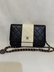 chanel 香奈兒  98新 黑白拼色Woc 發財包，鏈條斜挎包  19cm
