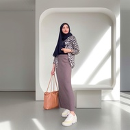 BOOHOO THEZELONICA KNITTED SKIRT