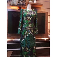 Kain Pasang Satin Emboss Premium