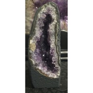 Uruguay Amethyst Crystal Cave, Net Weight 722gx Height 145mmx Width 55mmx Cave Depth 20mm.