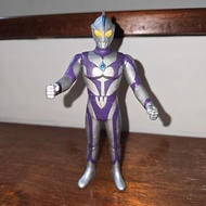 UHS ULTRAMAN COSMOS SPACE CORONA ULTRA HERO SERIES FIGURE 16 CM BANDAI origin