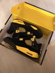 Air Jordan 4 "Lightning" Black Yellow