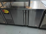 2 DOOR COUNTER CHILLER/FREEZER