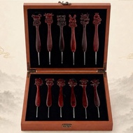 <Free 2 pieces of wool - Price for 1 piece> Wool crochet needles engraved with 12 Fulanda zodiac ani