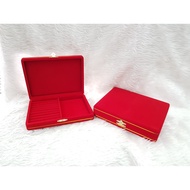 Velvet Box Gold Eyebrows Half Mattress 6x8 Inches Red