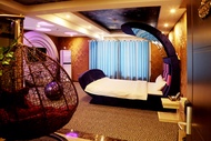 Angel Lovers Hotel (Huaguoyuan White House Songshan Road Subway Station)