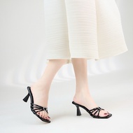 Dép cao gót MWC G192 - Dép Cao Gót Quai Mảnh Đính Khóa Tim Chất Liệu Da Bóng Thời Trang