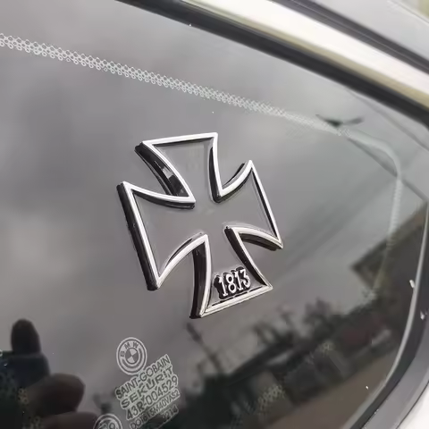 Iron Cross Chrome Metal Germany 1813 Malta Virtue Symbol Medal Cross Emblem Motorcycle Car Styling B