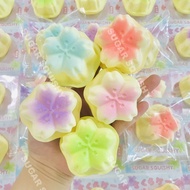 Sugar Squishy Five Color Sakura Cake Slow Rebound Pinch Decompression Vent Toy Squishy Decompression