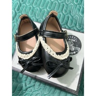 2hand baby shoes