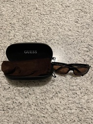 Termurah! - Kacamata Hitam Wanita Merk Guess - 100% Original