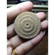 Archan Klang Seng , 转运法轮 后面福字