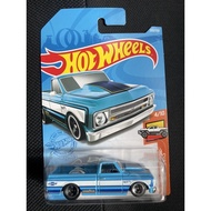 Hotwheel 67 Chevy C10