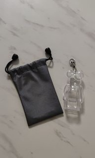 全新Bearbrick be@rbrick 100% 保護殻 case 鎖匙扣 殼 series