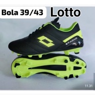 Lotto football boots