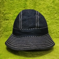 Topi Baket - Bucket Hat Original Preloved C4lv1n Kle1n Jeans