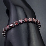 กำไลข้อมือพลอยโกเมนจันทบุรี (Garnet) พลอยเกรดพีเมี่ยม พลอยไม่มีตำหนิ มีไฟ สีสวย ทุกเม็ด ตัวเรือนเงิน