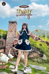 BLT BRAND การันตีเสื้อผ้าแบรนด์แท้ เดรสยีนส์น้อนหมีทรงปล่อย คอปกลายสก๊อต มีกระเป๋าหัวใจแต่งลูกไม้รอบ