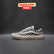 SEPATU VANS21 OLD SKOOL VAULT OG CHECKERBOARD ABU PUTIH KANVAS 36-43