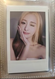 le sserafim yunjin pureflow japan polaroid 允真 拍立得 小卡