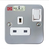 UMS 13A 1 Gang Metal Clad Switch Socket with Sirim Approved