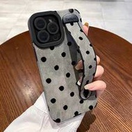 1pc Minimalist Polka Dot Pattern PU Leather Wristband, Phone 17 Pro Max Case, Compatible With Phone 