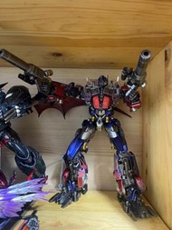 Threezero Bumblebee Optimus Prime